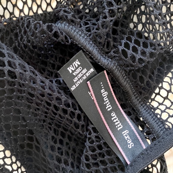 NEW VS Sexy Little Things Very Sexy Strappy Fishnet Thong Teddy Medium - Picture 5 of 11